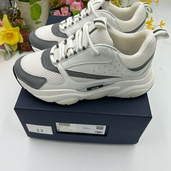 SOLD!!!!!!!      Women’s Dior, M 35 sneakers, size 39 made in Italy - Picture 4 of 10